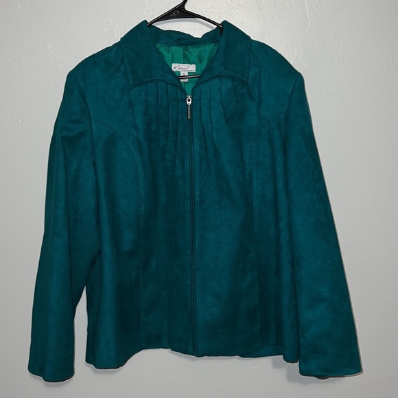 Kim Roger’s Emerald Green Blazer - Picture 2 of 9